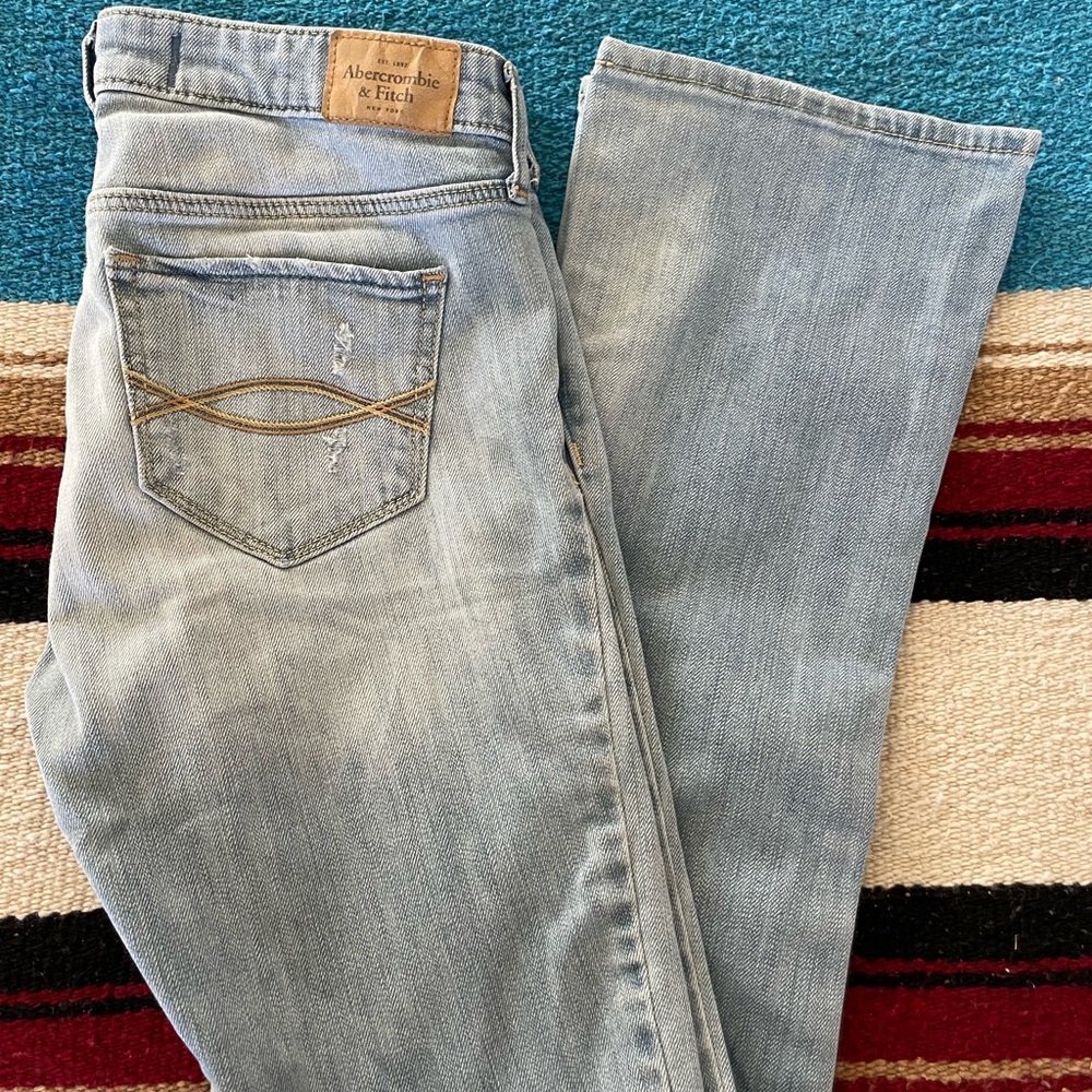 Abercrombie & Fitch Light Wash Distressed Jeans